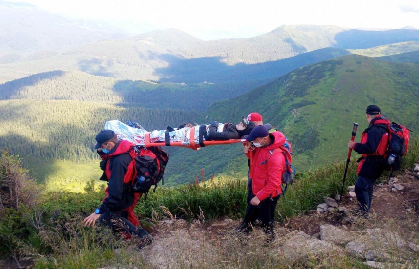 С начала года закарпатские мчсработники спасли в горах 336 человек.