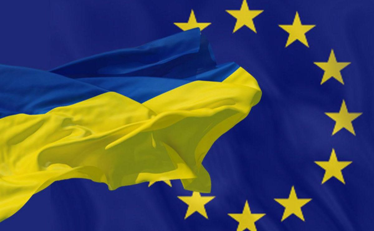 Очікується, що на саміті ЄС у грудні лідери будуть розглядати питання можливого початку переговорів з Україною про її вступ до Євросоюзу. 