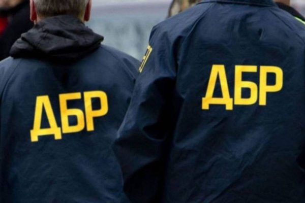Процесуальне керівництво досудовим розслідуванням у кримінальному провадженні здійснює військова прокуратура Ужгородського гарнізону Західного регіону України.