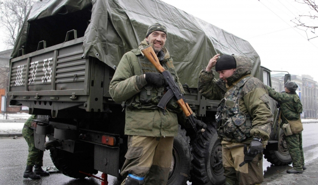 Боевики обстреляли Луганск, есть раненые