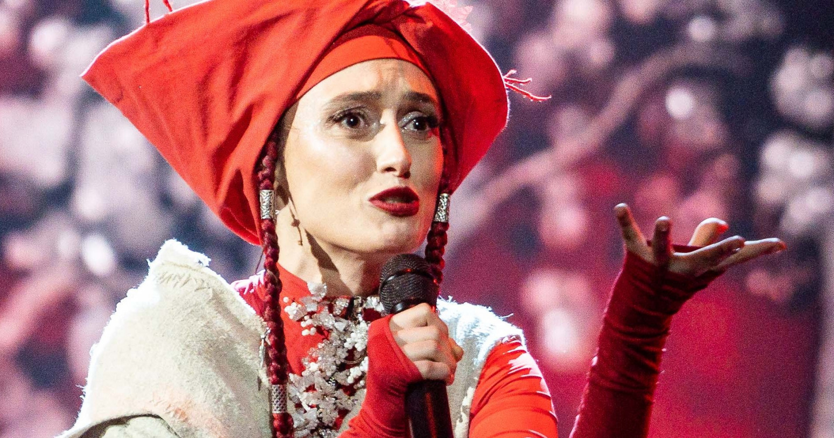 Про своє рішення переможниця Нацвідбору на Євробачення, закарпатка Аліна Паш, повідомила у Instagram-stories.