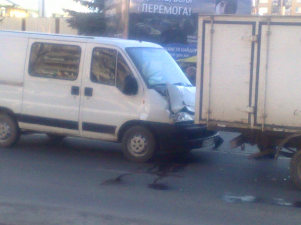 В Ужгороді сталася аварія