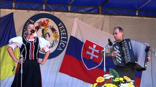 Визначним культурним заходом на Закарпатті є фестиваль словацької народної творчості – «Словенска веселіца», який має багаторічну традицію. 