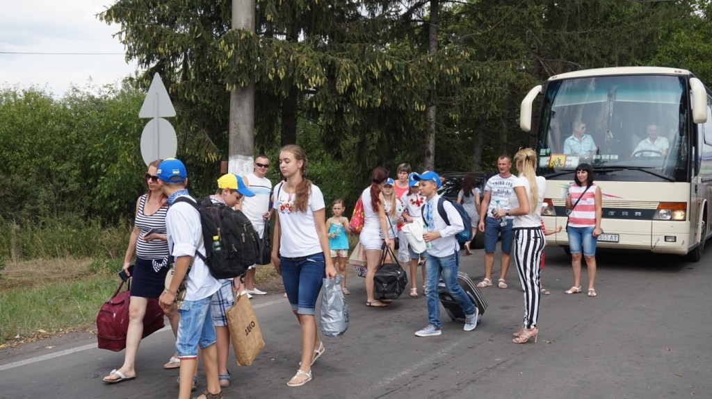 Сьогодні через Закарпаття майже півсотні дітей учасників АТО поїхали відпочивати в Хорватію