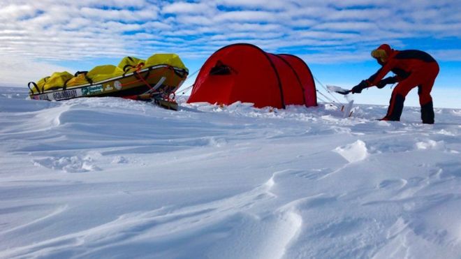 33-річний американець став першою людиною, яка перетнула Антарктиду самостійно і без допомоги.

