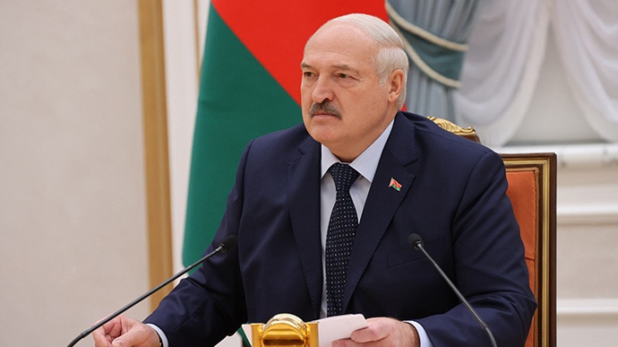Лукашенка госпіталізували в критичному стані після зустрічі з Путіним — ЗМІ