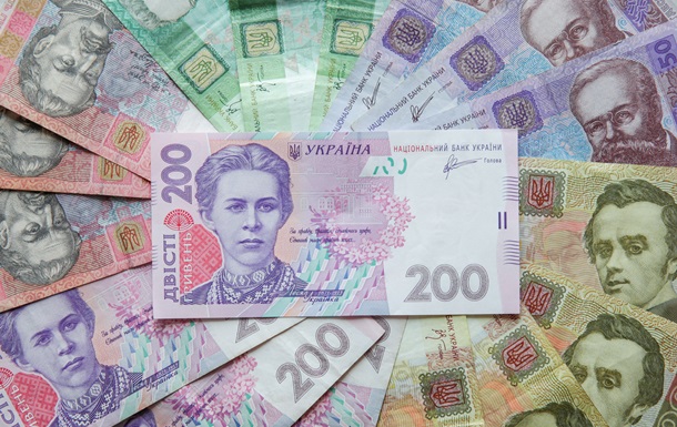 Загальна сума державного та гарантованого боргу України на кінець травня становила 1,424 трлн грн. Країні вже пророкують дефолт наприкінці наступного місяця.
