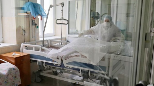 Украинские врачи рассказали, насколько реальна угроза перехода к «сортировке» пациентов.