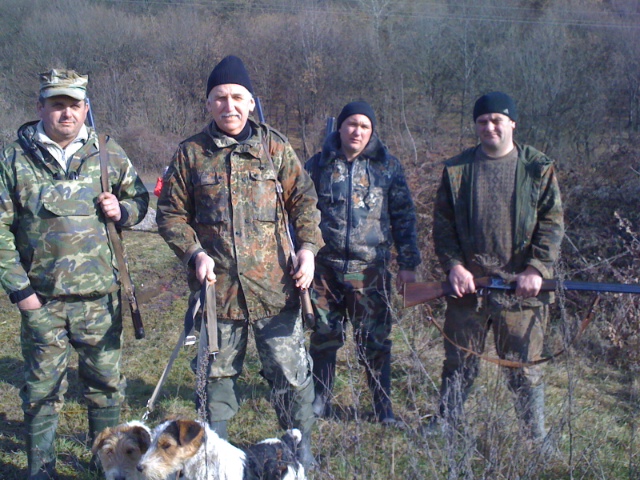 На охотничьих угодьях Виноградовского района провели зимний учет зверей.