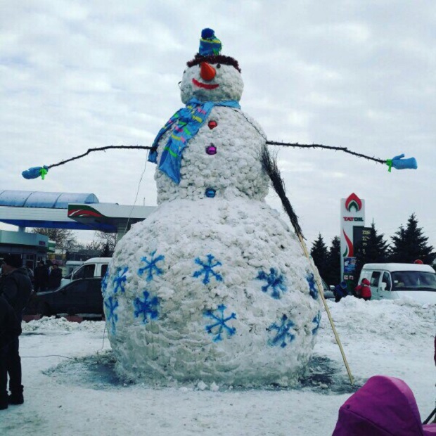 Рекорд - найбільший сніговик - зареєстровано представником Національного реєстру рекордів України.