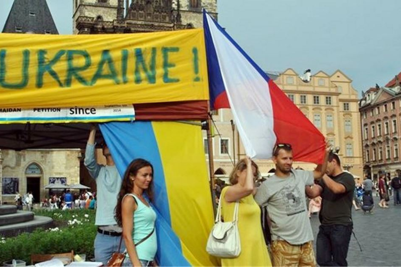 Вже з 1 липня: тисячі українських біженців готуються до масового від'їзду з Чехії