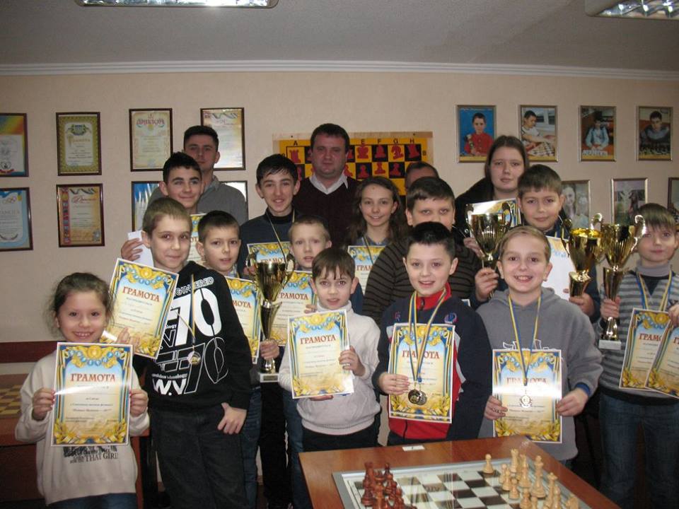 С 13 по 15 января в помещении Мукачевского шахматного клуба 