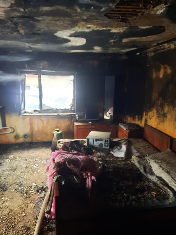 14 февраля в 15:40 спасателям поступило сообщение о пожаре в частном жилом доме в Перечине.