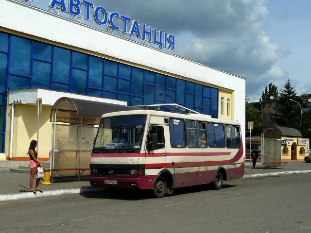 По обращению Закарпатской облгосадминистрации в результате проведения дополнительных обследований Укртрансбезпека аннулировала свидетельства на право работы 8 автостанций Закарпатской области.
