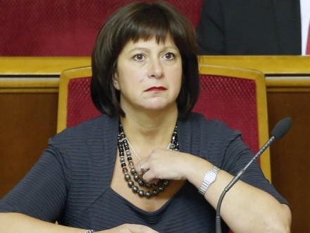 Министр финансов Украины Наталья Яресько заявила об инициативе в сфере фискальной политики относительно получения больших налогов с богатых людей.
