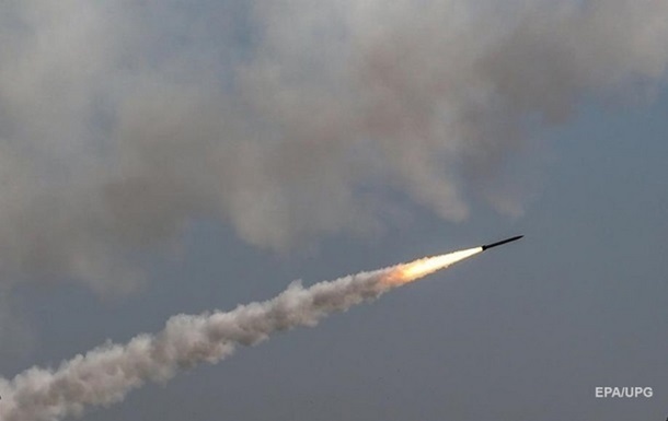 ППО вдалося збити дві ракети, чотири попали по території Яворівського полігону, повідомляє голова ОВА.