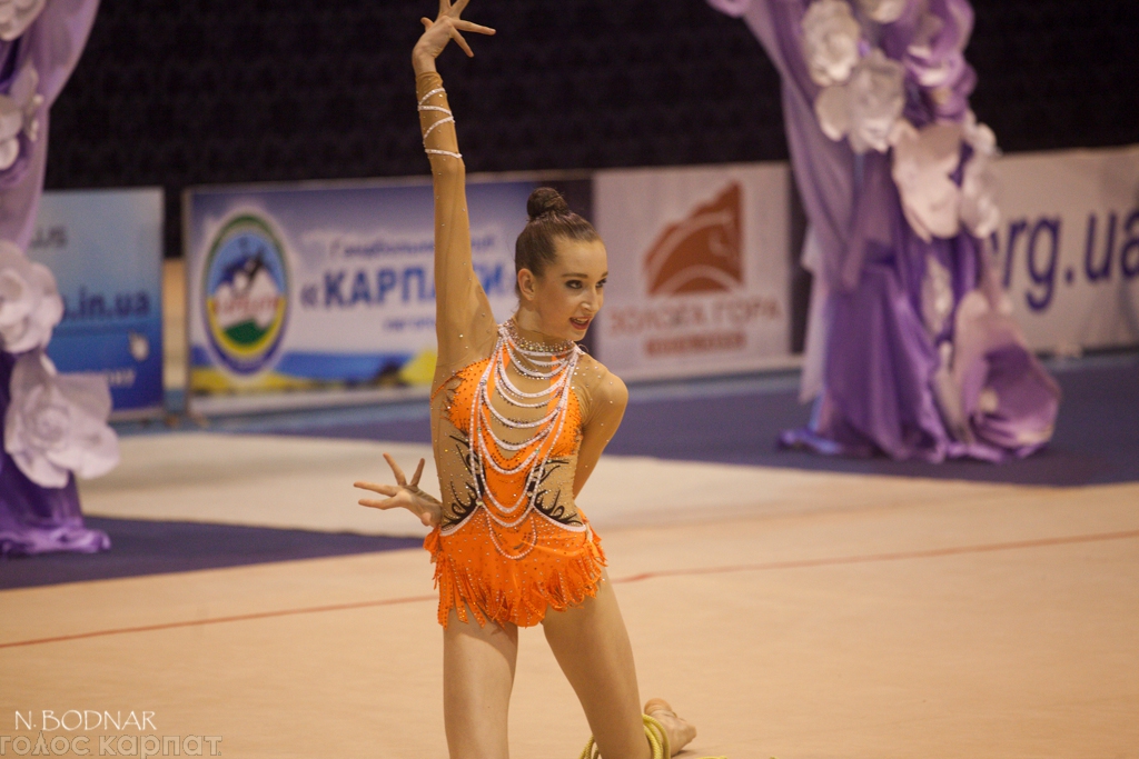 С 1 по 5 ноября в спорткомплексе «Юность» в Ужгороде состоится командный чемпионат Украины по художественной гимнастике.