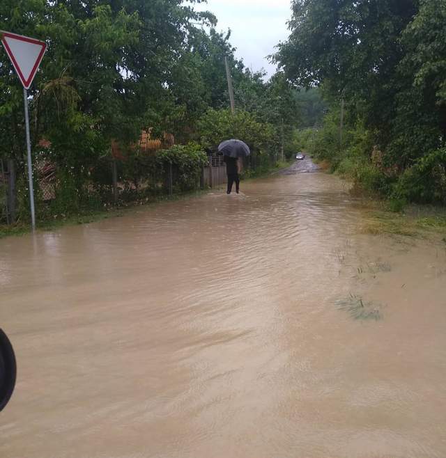 Останнім  часом Рахівський район на Закарпатті чи не найбільше страждає від паводків. 