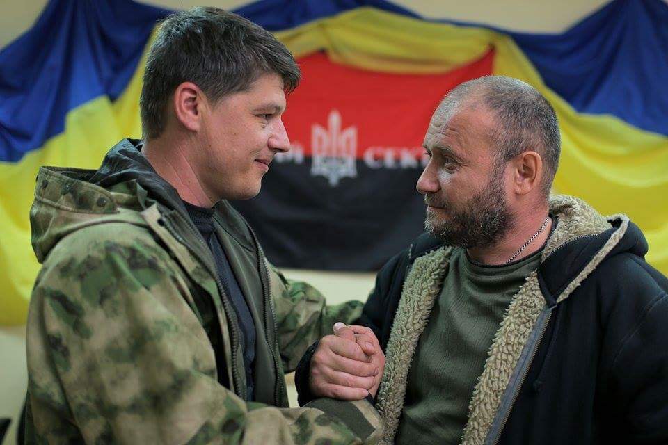 Новым руководителем партии «Правый сектор» назначен доброволец-фронтовик Андрей Шараскин с позывным «Богема».