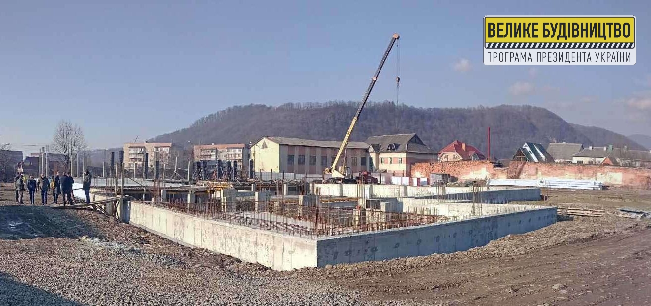 На будівництво сучасного спорткомплексу в Хусті спрямують понад 145 млн грн
