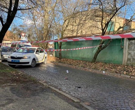 7 лютого у Мукачеві сталася перестрілка, внаслідок якої двоє людей отримали вогнепальні поранення.