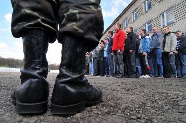 Військовий комісаріат констатує ухилення 15 тисяч осіб від призову на військову службу у Львівській області.
