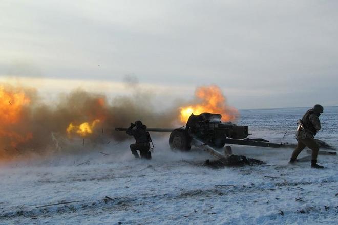 Бойовики штурмують сили АТО поблизу селища Чорнухіне