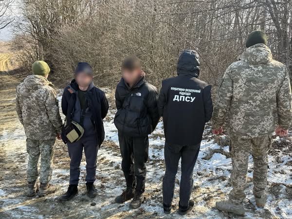 20 тисяч доларів за піший перехід до Румунії: на Заході  затримано групу  порушників (ФОТО /ВІДЕО)
