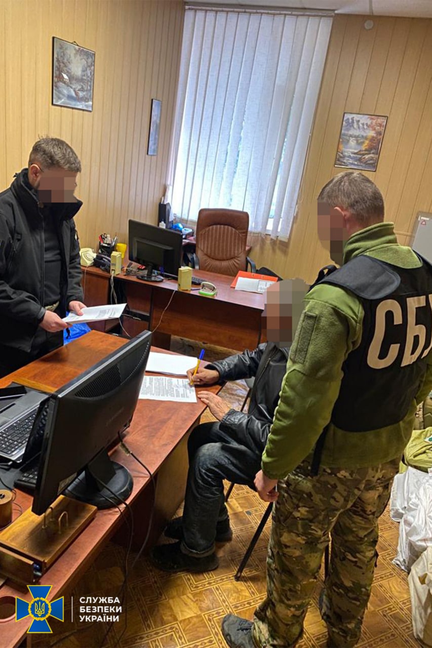 На Закарпатті викрили чоловіка, який у мережі виправдовував російську агресію та дискредитував українських захисників.
