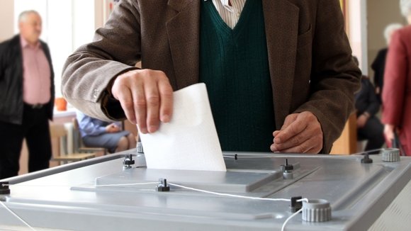 Перенесення дати виборів на території самопроголошених “ДНР” та “ЛНР” не вплине на результати голосування. 