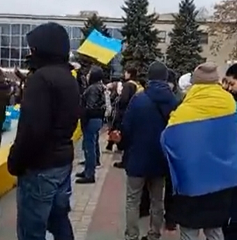 В Запорожской области продолжаются акции протеста против российской оккупации.