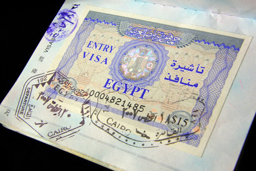С 1 марта Египет почти в 2,5 раза повышает стоимость въездных виз. Теперь они будут стоить $60, а многоразовые - $70.