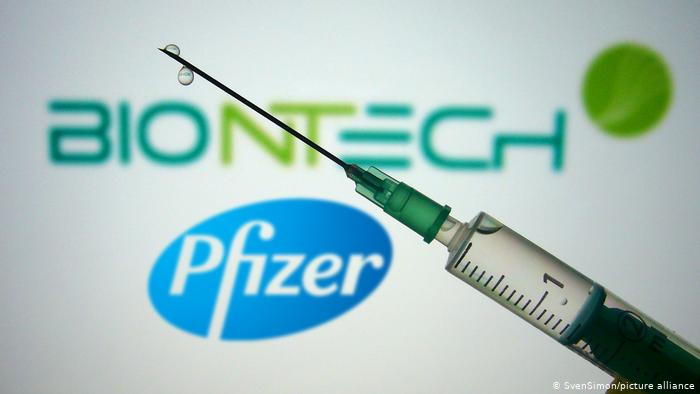 В Израиле по меньшей мере 13 человек имеют паралич лица после введения коронавирусной вакцины Pfizer, сообщает WION.