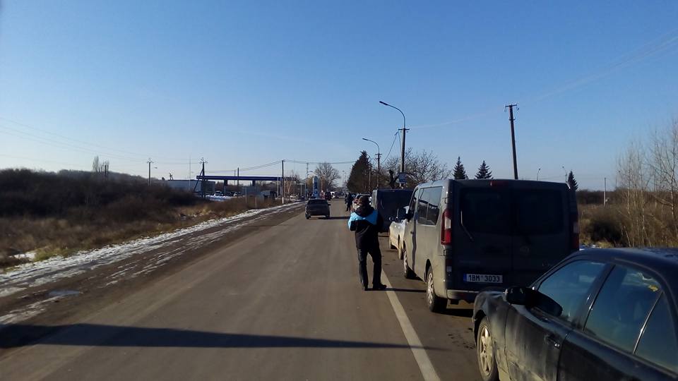 О пробка на украинско-венгерской границе сообщили в сообществе 