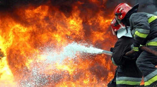 3 березня о 10:23 рятувальникам надійшло повідомлення про пожежу літньої кухні за адресою вулиця Лазівська в місті Рахів. 