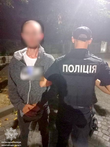 Вчора, 13 серпня, в Мукачеві затримали підозрілого чоловіка.