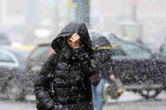У суботу, 3 лютого, на українців чекає некомфортна через опади та сильний вітер погода.