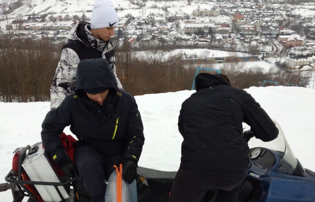 Вчора, 8 лютого, о 13.38 годині до швидкої надійшов виклик про те, що на Свалявщині, на гірськолижному курорті «Полянські» поблизу готелю «Катерина», травмувався спортсмен.

