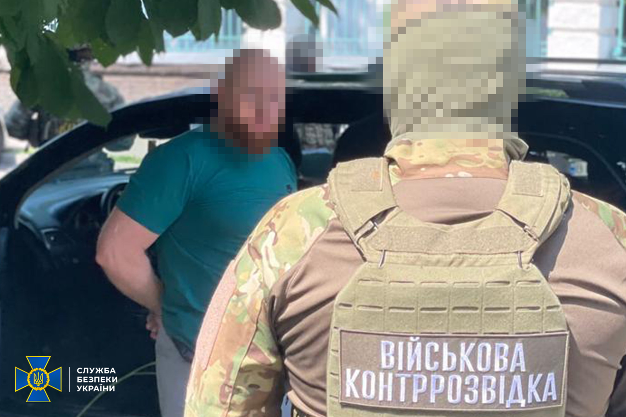 Малюнок до статті Заробляли на смерті воїнів: СБУ зловила подружжя, яке вимагало гроші у родин полеглих (ФОТО)%