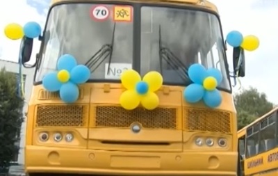Известно о 65 приобретенных автобусов за 78 миллионов гривен.