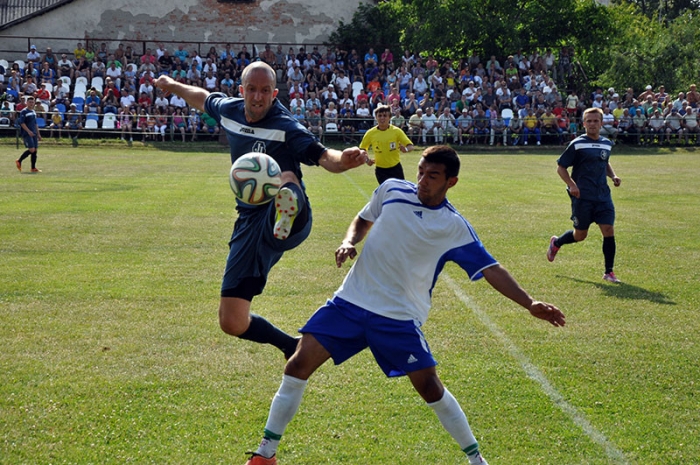 У вівторок, 5 вересня, у Виноградові відбувся перенесений матч 3-го туру футбольного турніру серед вищелігових колективів краю – Кубок Ліги між місцевим «Севлюшем» та «Поляною».
