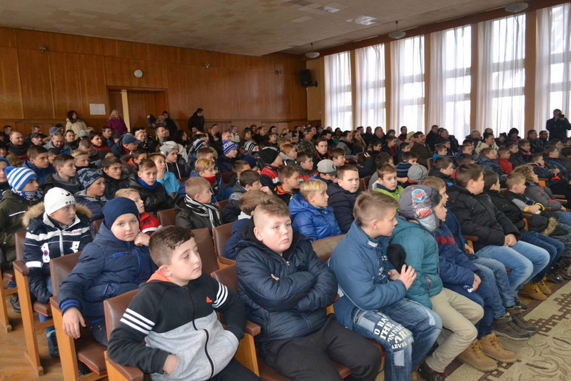 16 декабря в зале районного совета, руководство футбола Береговщины подвело итоги года.
