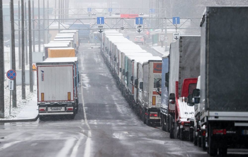 Румунські фермери припинили блокування руху вантажних автомобілів через пункт пропуску 