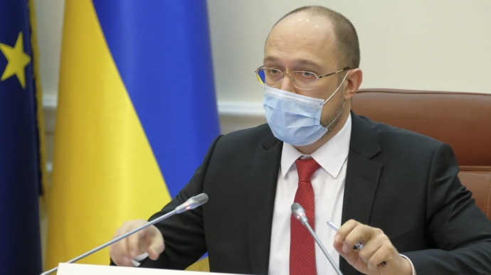 Кабінет міністрів продовжив адаптивний карантин в Україні до 31 жовтня 2020 року і посилив обмеження.
