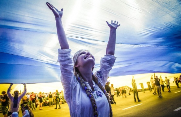 День Незалежності: святкові заходи у Мукачеві - парад вишиванок, велопробіг та концерт