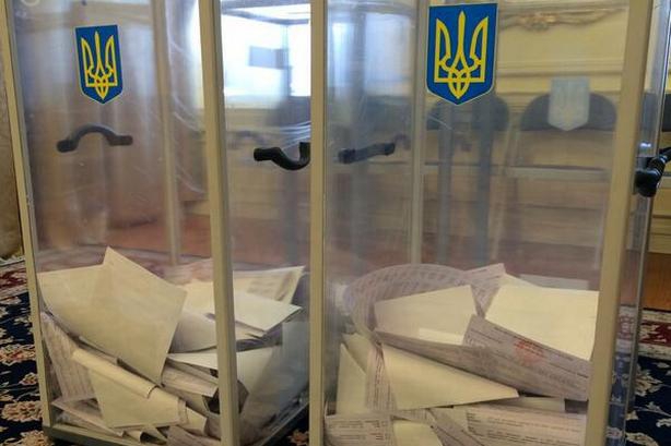 Опозиційні сили звернулися до Президента України Петра Порошенка стосовно спроб фальсифікацій виборів