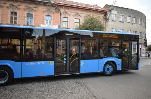 Городской совет Ужгорода решила приостановить работу общественного транспорта с пятницы, 20 марта, чтобы не допустить распространения коронавірусної инфекции.