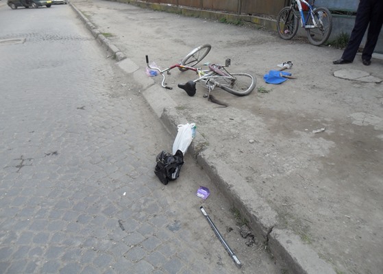 Сьогодні, 22 березня, близько 17-ї години у Виноградові по вулиці Тюльпанів сталася аварія.