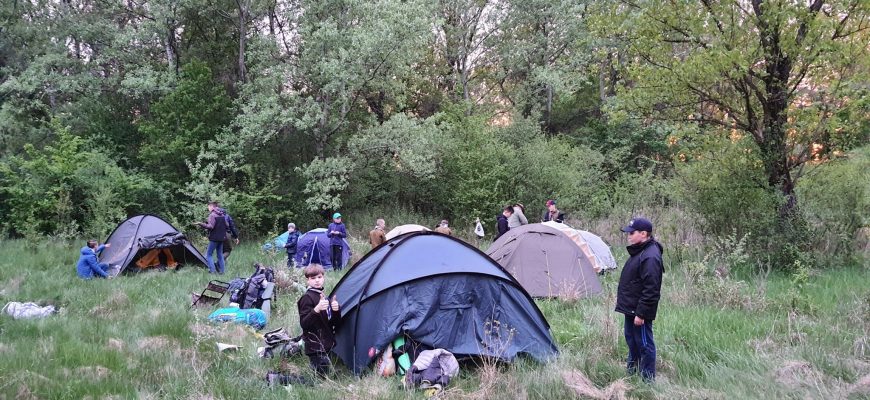 Ужгородські пластуни вирушили у літо.