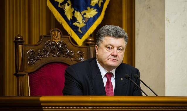 Так звана «влада» Криму запросила президента України Петра Порошенка відвідати півострів. 